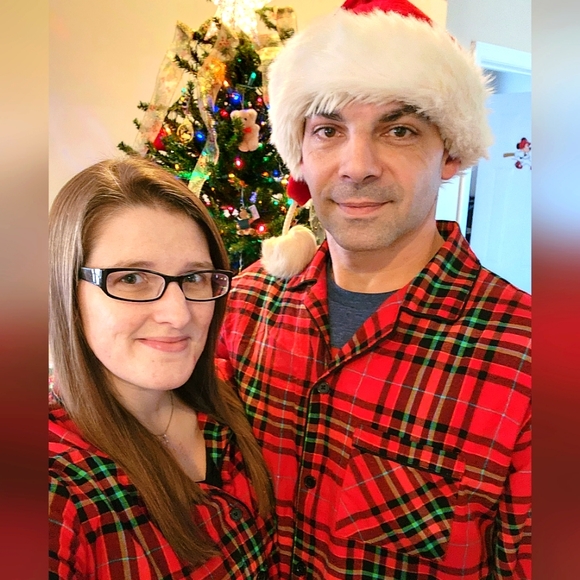 Meet your Posher, Ashley & Kevin - Picture 4 of 12